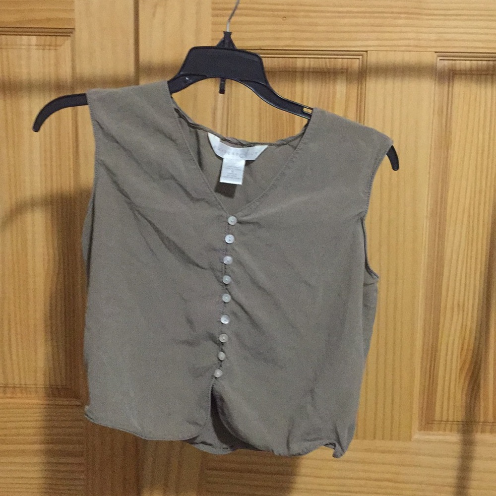 Beige crop top button up festival